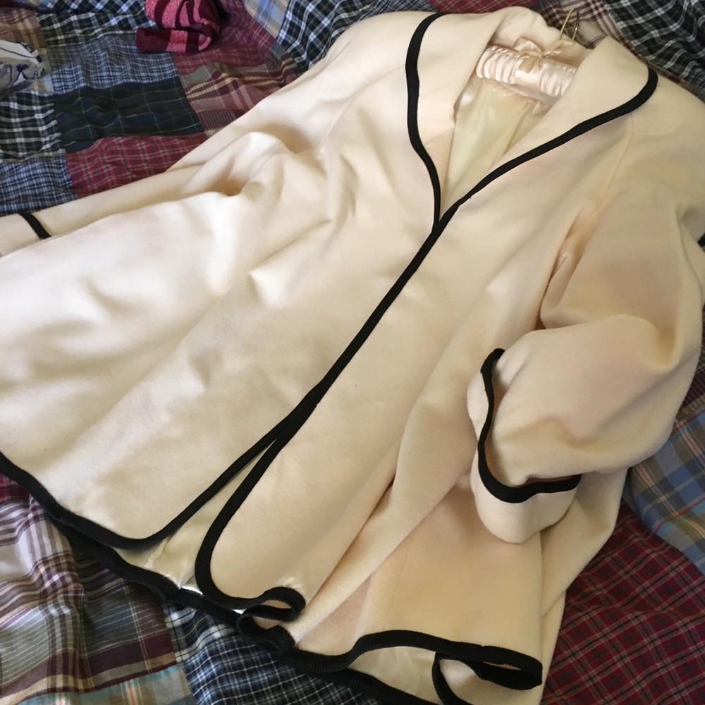 Ivory Swing “Coats by CATTIVA”